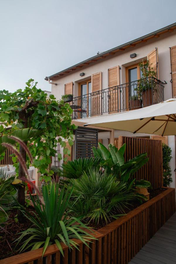 Unique Boutique Hotel Antibes Juan-Les-Pins מראה חיצוני תמונה
