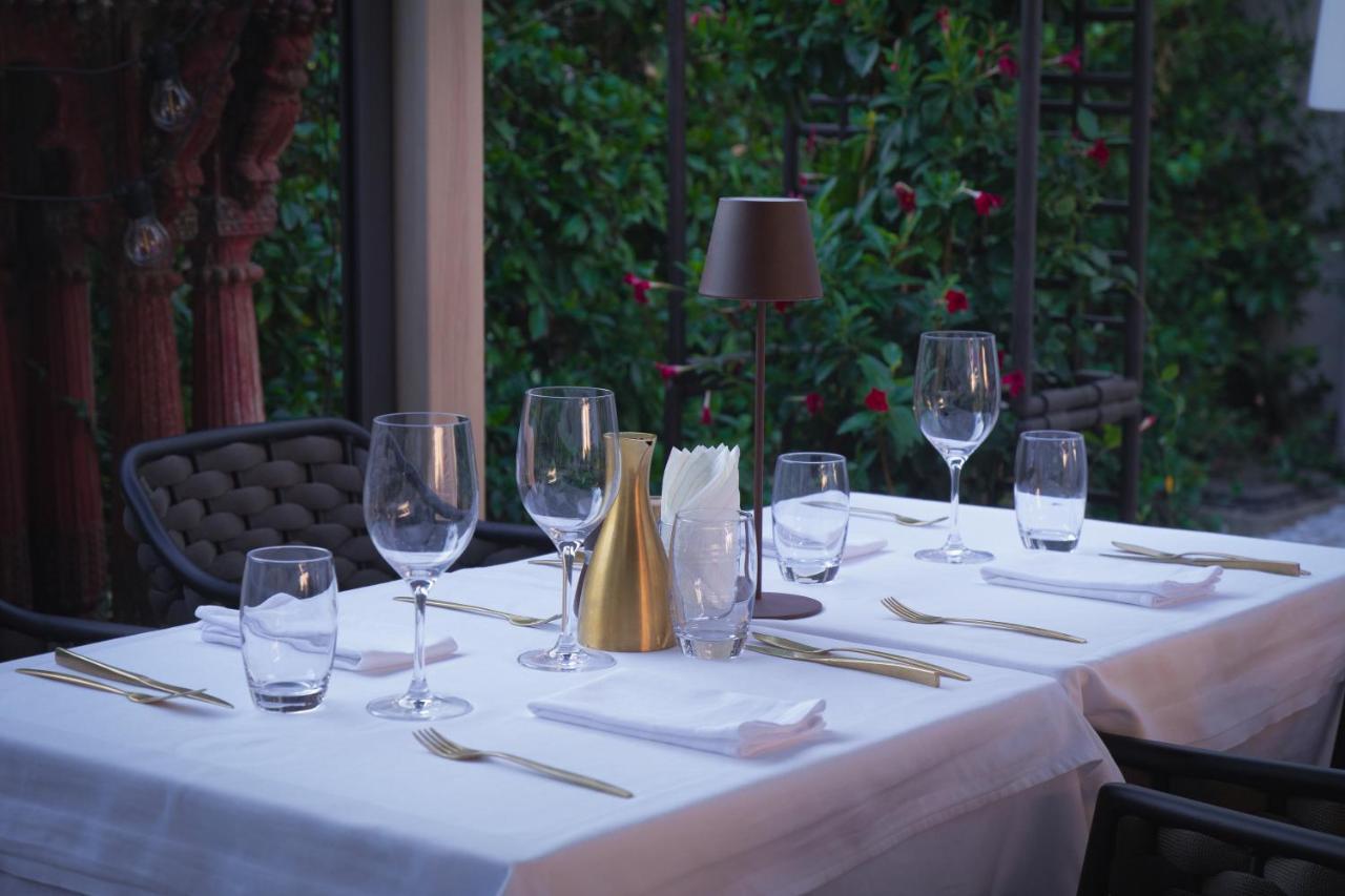 Unique Boutique Hotel Antibes Juan-Les-Pins מראה חיצוני תמונה