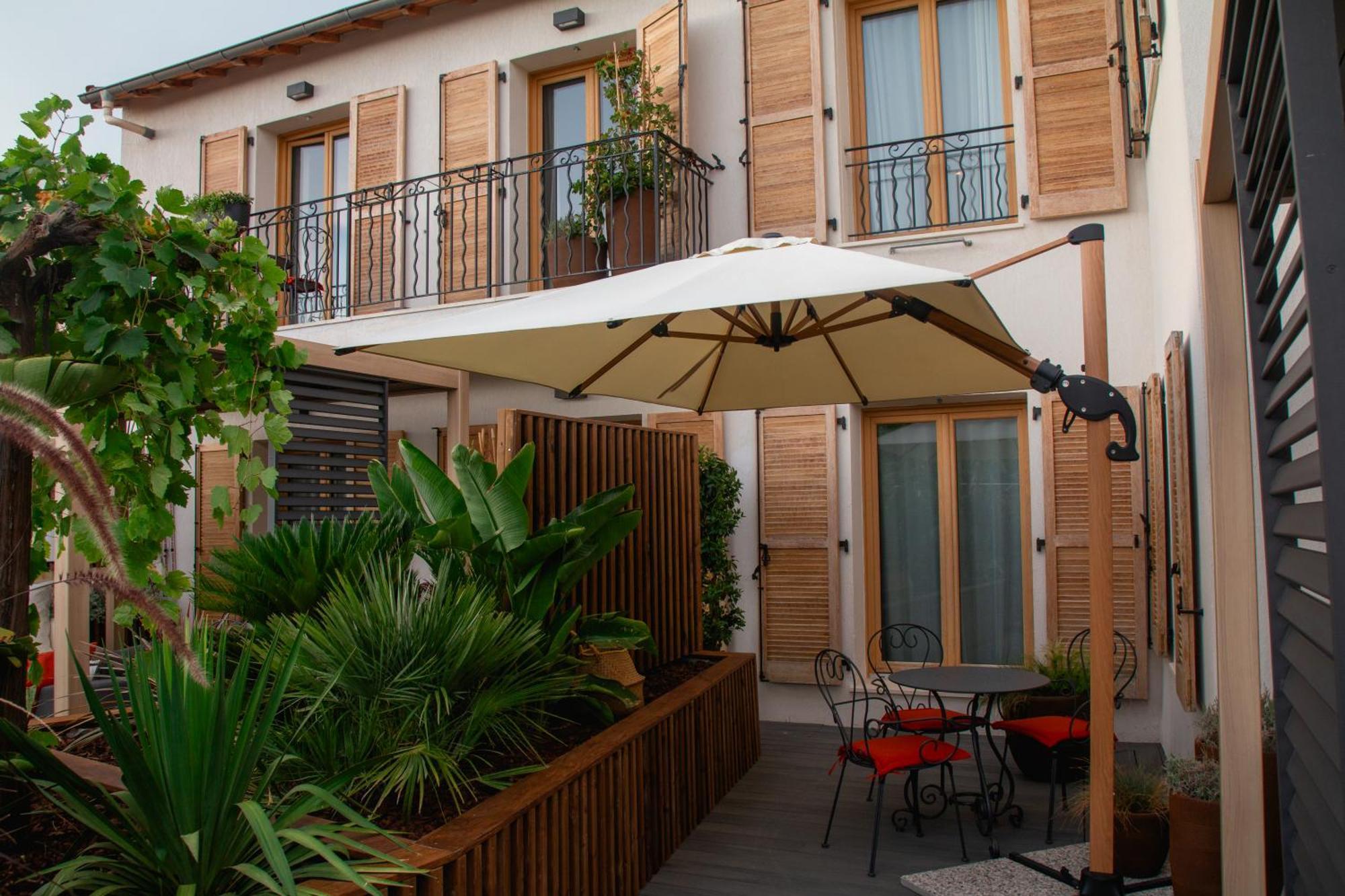 Unique Boutique Hotel Antibes Juan-Les-Pins מראה חיצוני תמונה